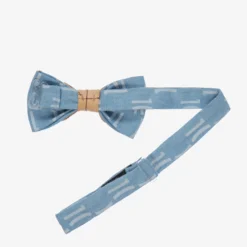 Alviero Martini Blue Geo Map Bow Tie (8.5cm) -Outlet Little Gents Set Store alviero martini blue geo map bow tie 8 5cm 426000 85ac44cc8fb52cbf5e6512dfb7fa5400e046ec45