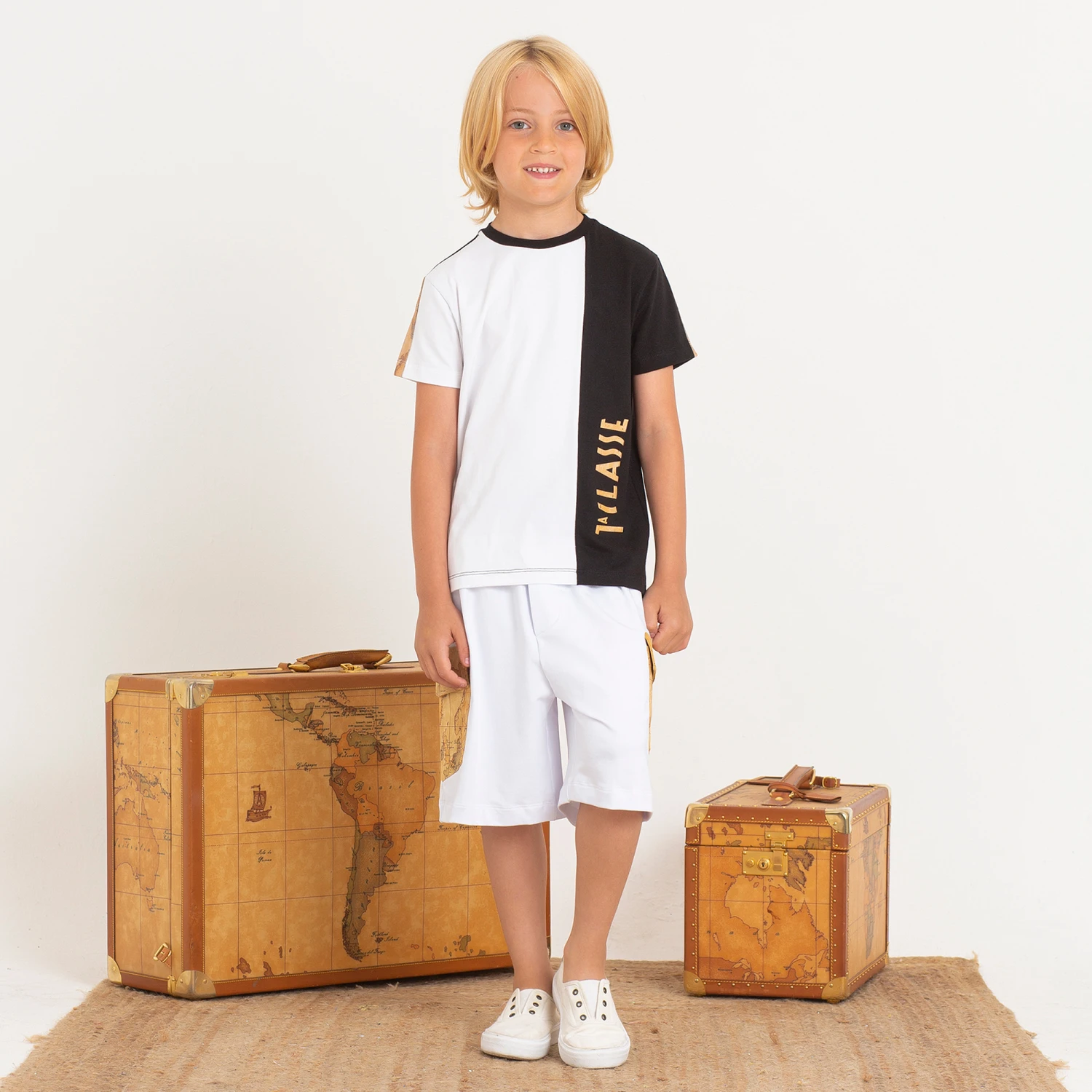 Alviero Martini Boys Black & White Cotton Geo Map T-Shirt 2 Alviero Martini Boys Black & White Cotton Geo Map T-Shirt - Image 2